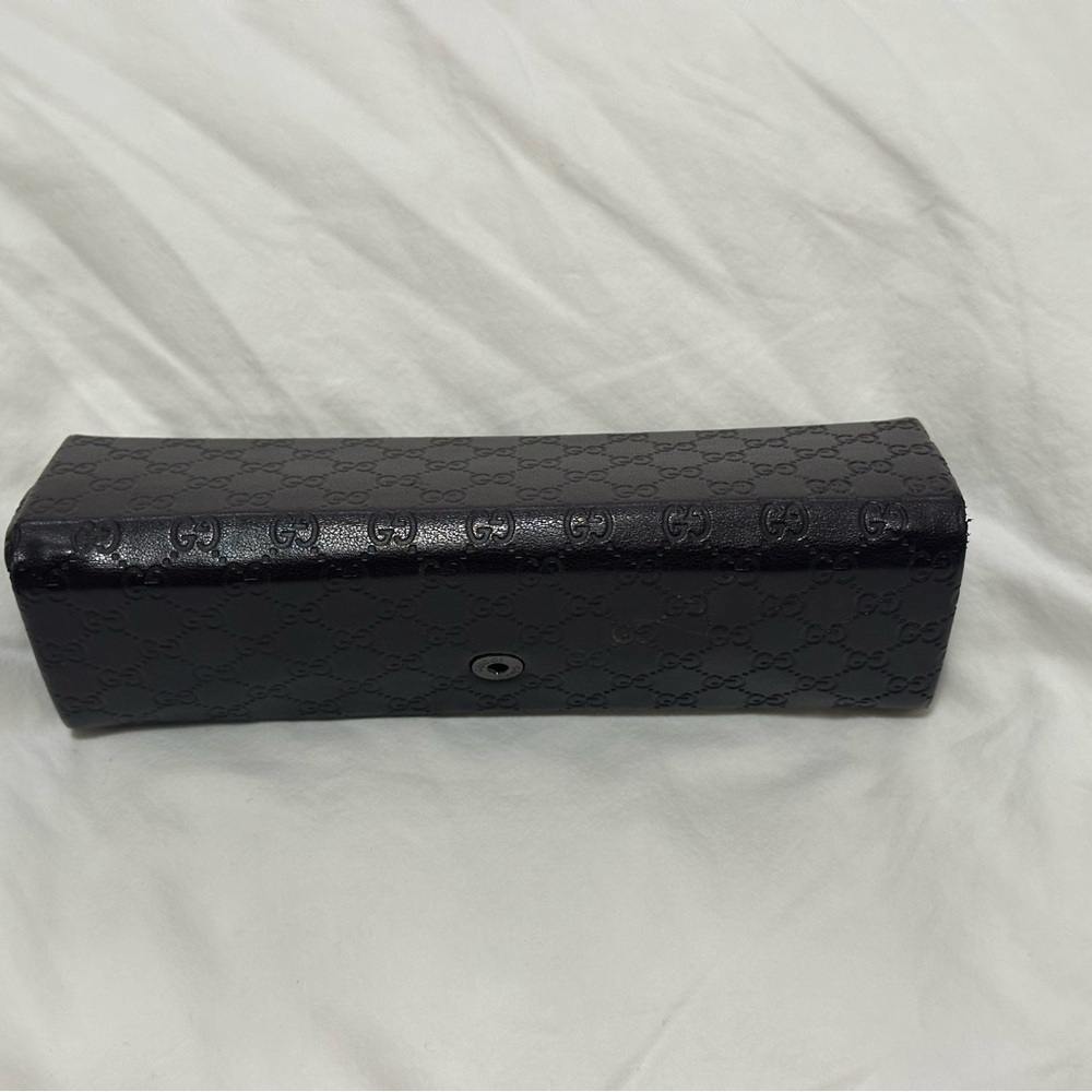 Gucci dark brown foldable glasses case. - Picture 2 of 7